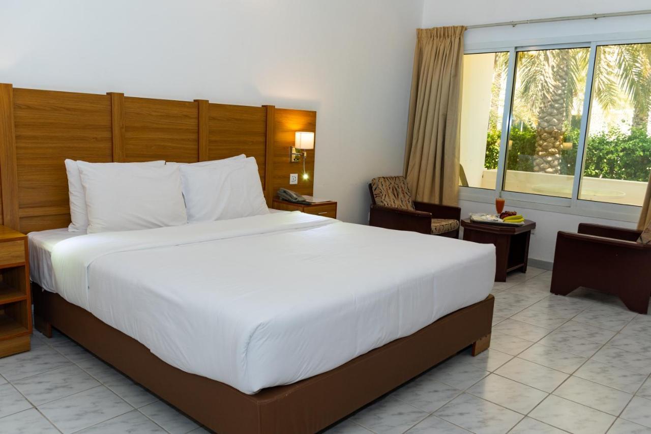 Fujairah Hotel & Resort Ngoại thất bức ảnh