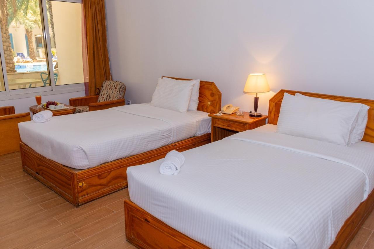Fujairah Hotel & Resort Ngoại thất bức ảnh
