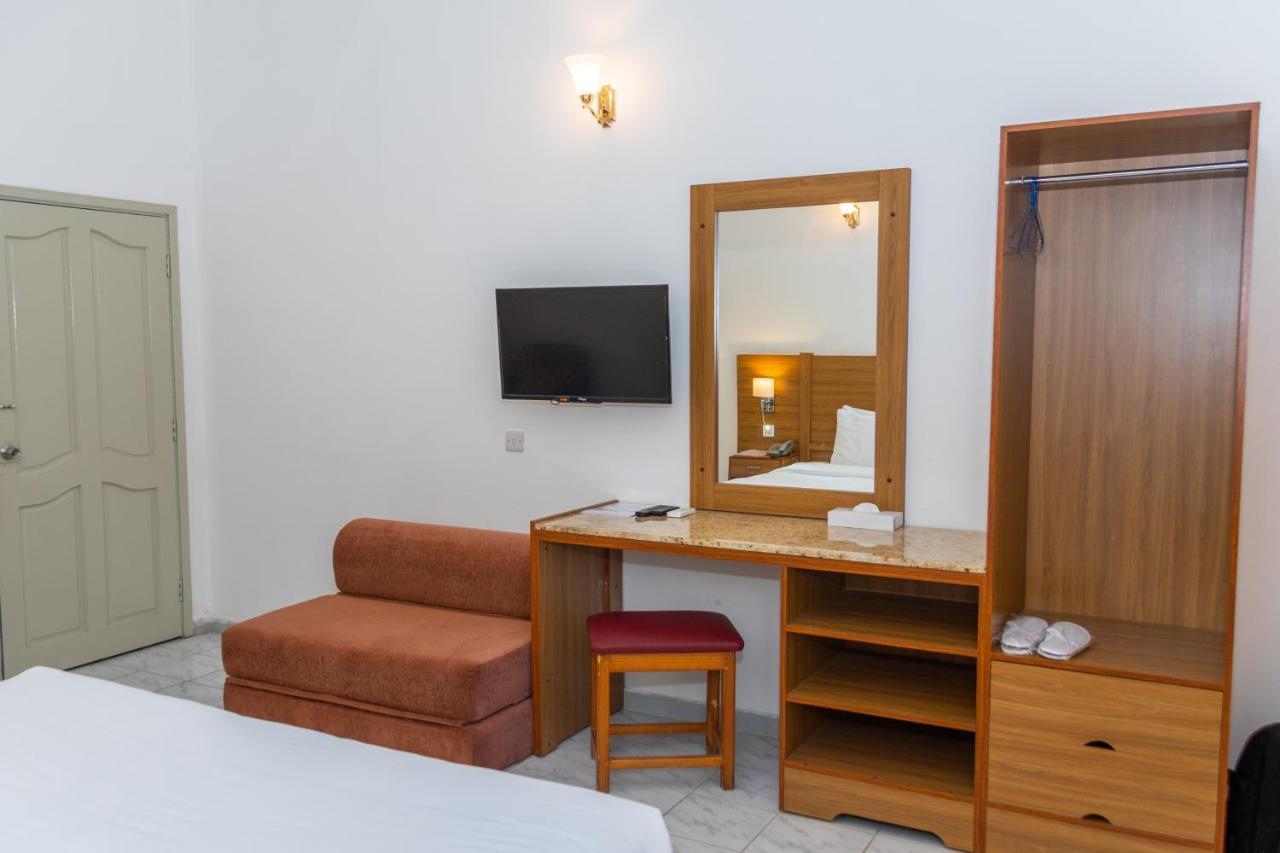 Fujairah Hotel & Resort Ngoại thất bức ảnh