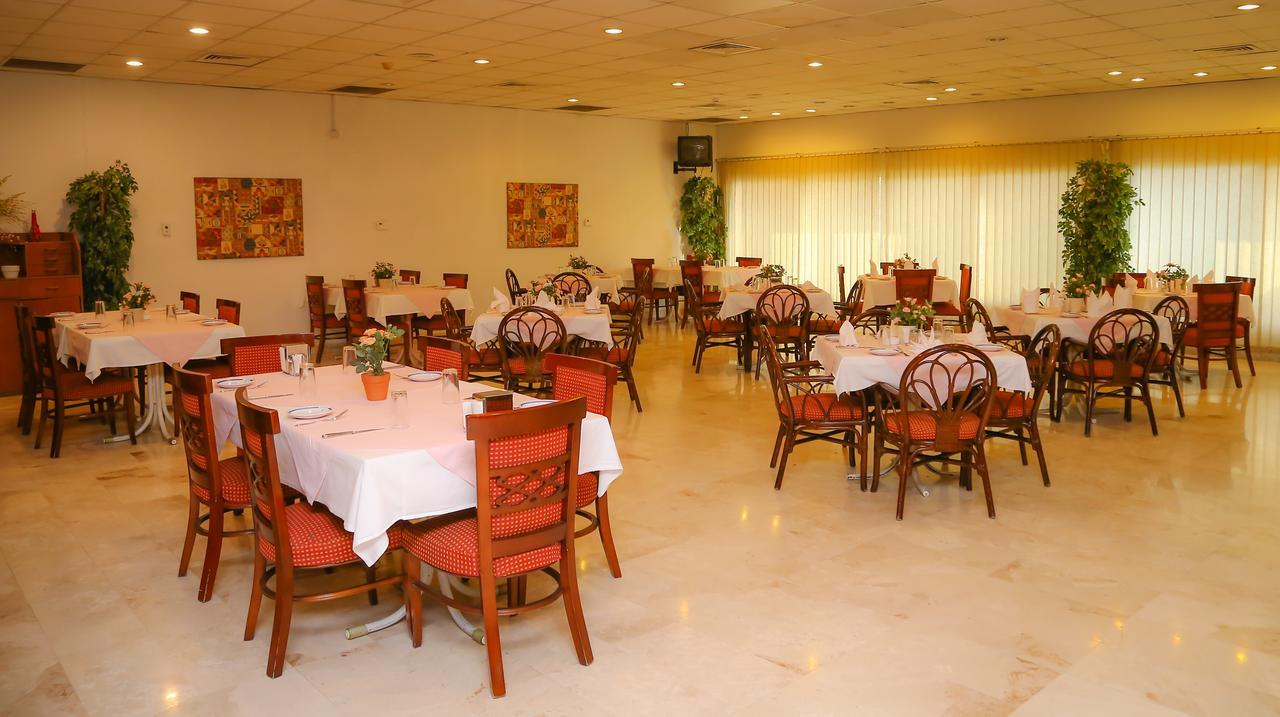 Fujairah Hotel & Resort Ngoại thất bức ảnh